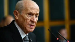 devlet bahceliden alevi acilimi kursuye dem partiye cok sert tepki kurucu onderin 27 subat aciklamasi bize gore esastir TCqifUSG.jpg